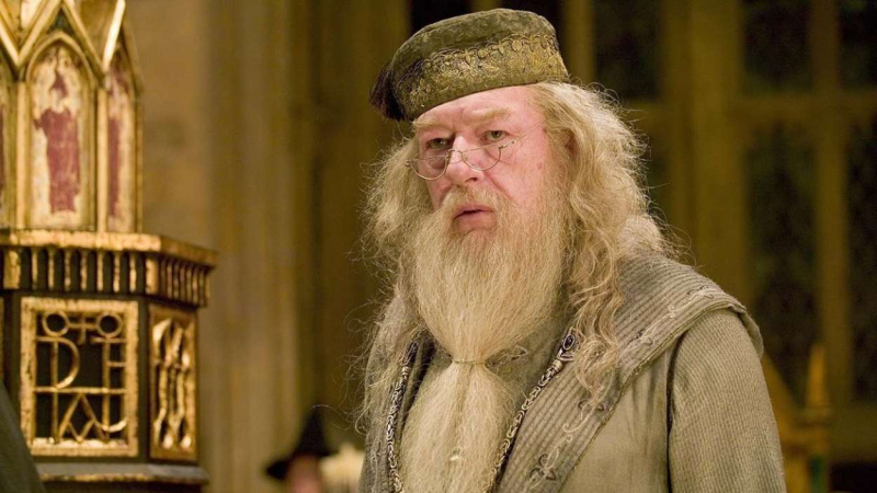Michael Gambon como Albus Dumbledore Michael Gambon como Albus Dumbledore