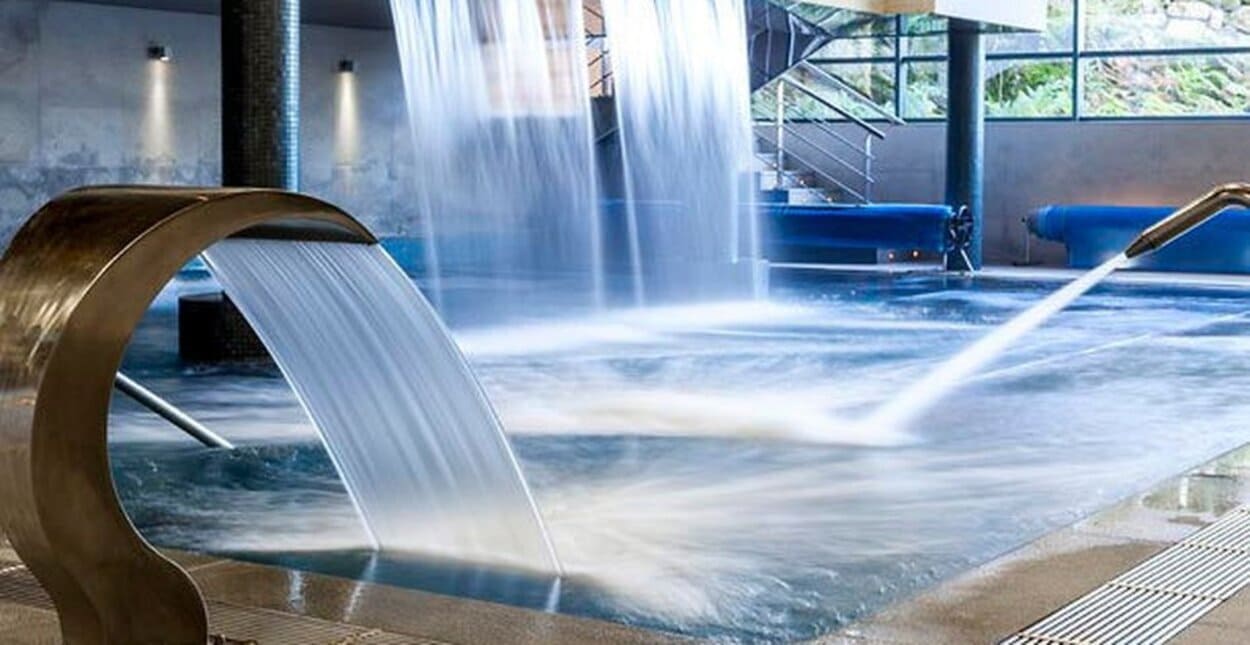 Una cascada de sensaciones en plena Galicia: el nuevo hotel-balneario de Eurostars eleva el concepto de bienestar a otro nivel. Eurostars Hotel Company