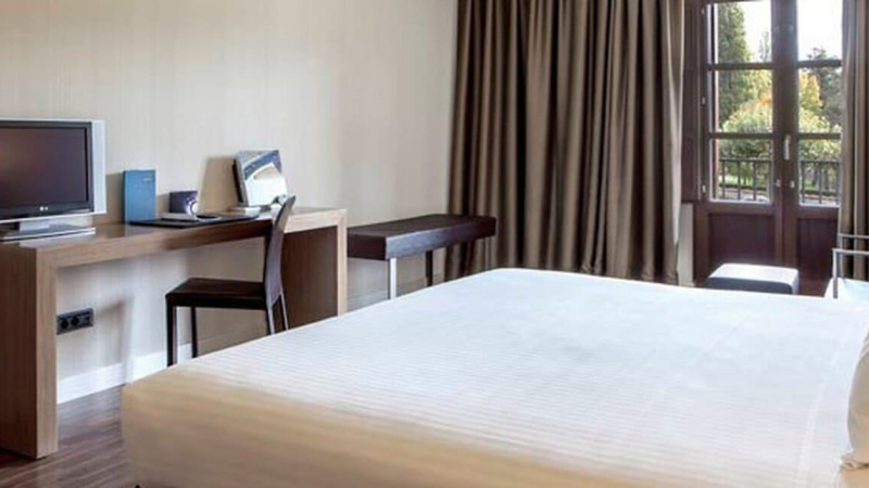 Inigualables suites del Eurostars Vila de Allariz: amplitud, luz natural y confort. Eurostars Hotel Company