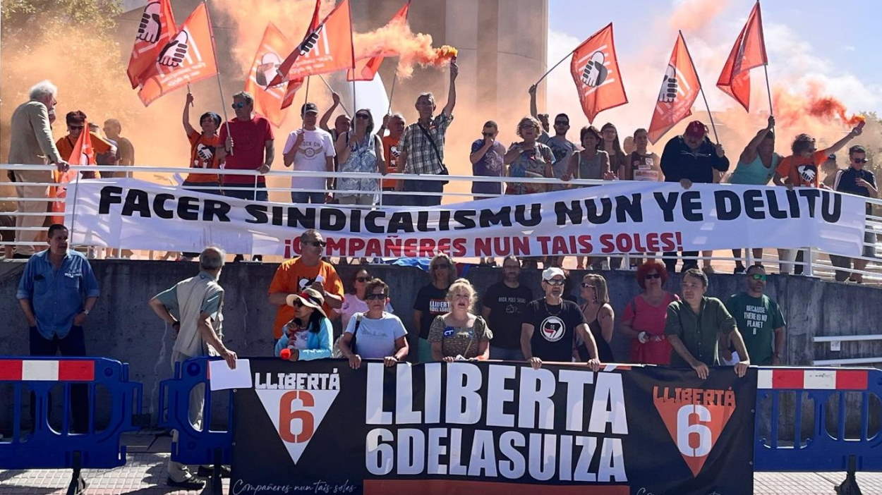 Las Seis de La Suiza cumplen un mes durmiendo en prisión a la espera de un indulto que podría no llegar. Imagen de la cuenta de apoyo a Las 6 de la Suiza.