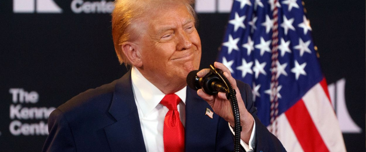 Trump aleja la posible reunión bilateral entre Putin y Zelenski y defiende la necesidad de "enfrentarse un poco más"