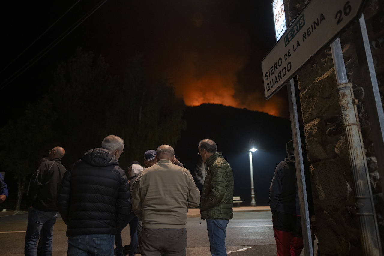 La OCU pone en marcha una campaña para apoyar a los afectados por incendios forestales