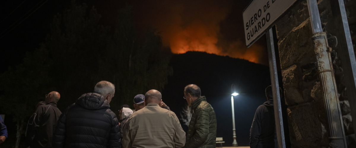La OCU explica cómo reclamar por los incendios forestales a las aseguradoras