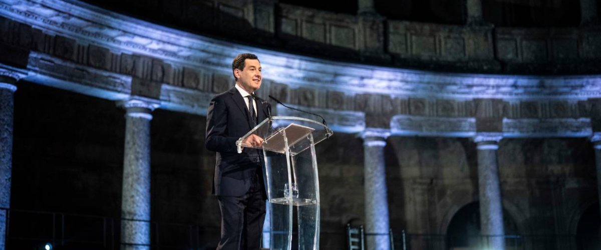 El PSOE se cansa del perfil de “poli bueno” de Moreno Bonilla: “Un suavón con carita de bueno que manda a sus matones”