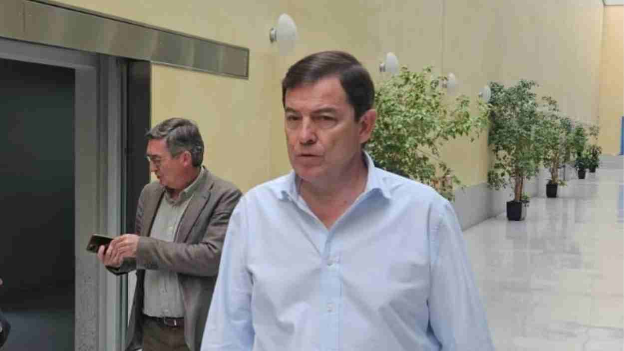 Alfonso Fernández Mañueco comparece el viernes en las Cortes. EP