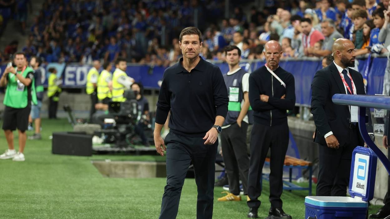 Xabi Alonso en el partido entre el Real Oviedo y Real Madrid. EP