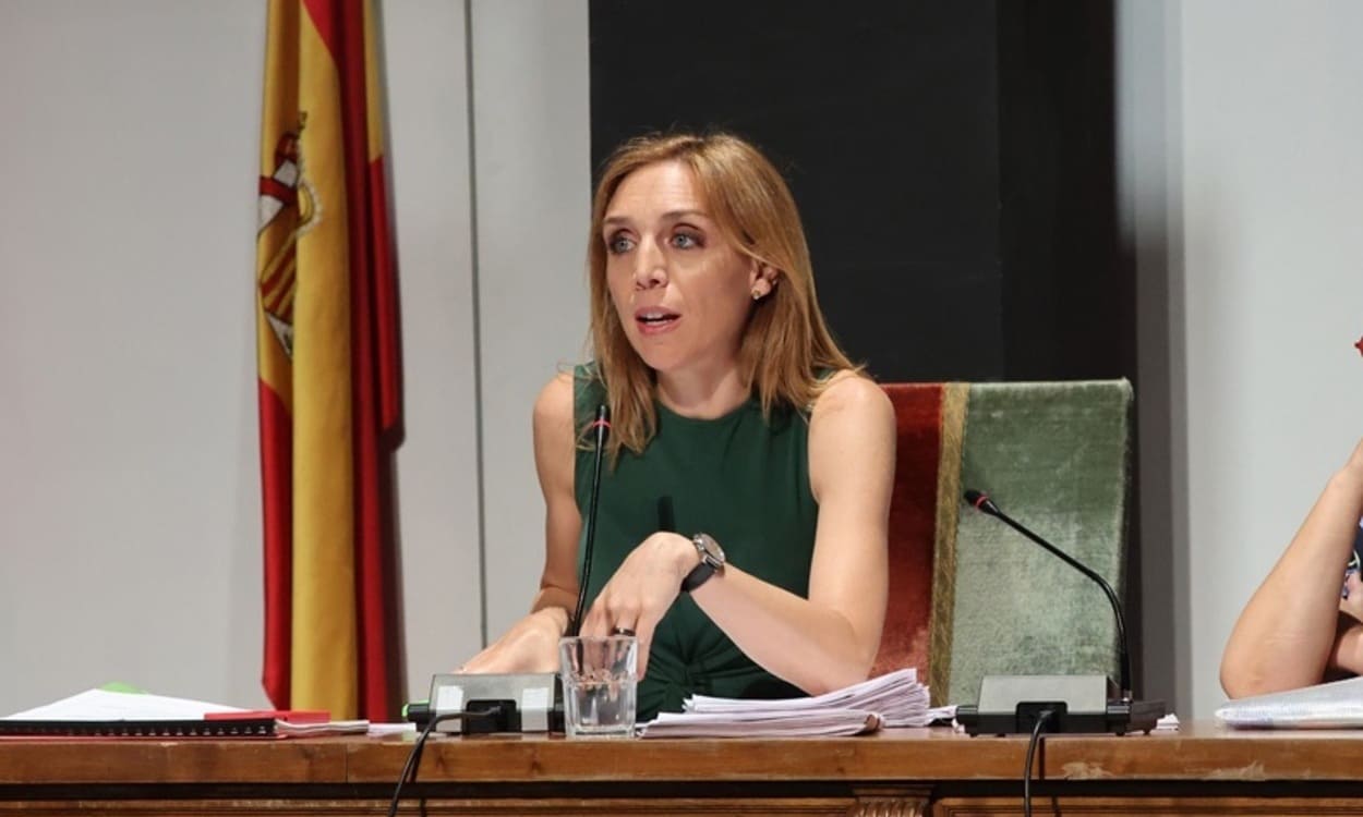 La alcaldesa de Alcorcón, Candelaria Testa, en defensa del transporte público y de los vecinos afectados por el cierre de Príncipe Pío. Ayuntamiento de Alcorcón/EP