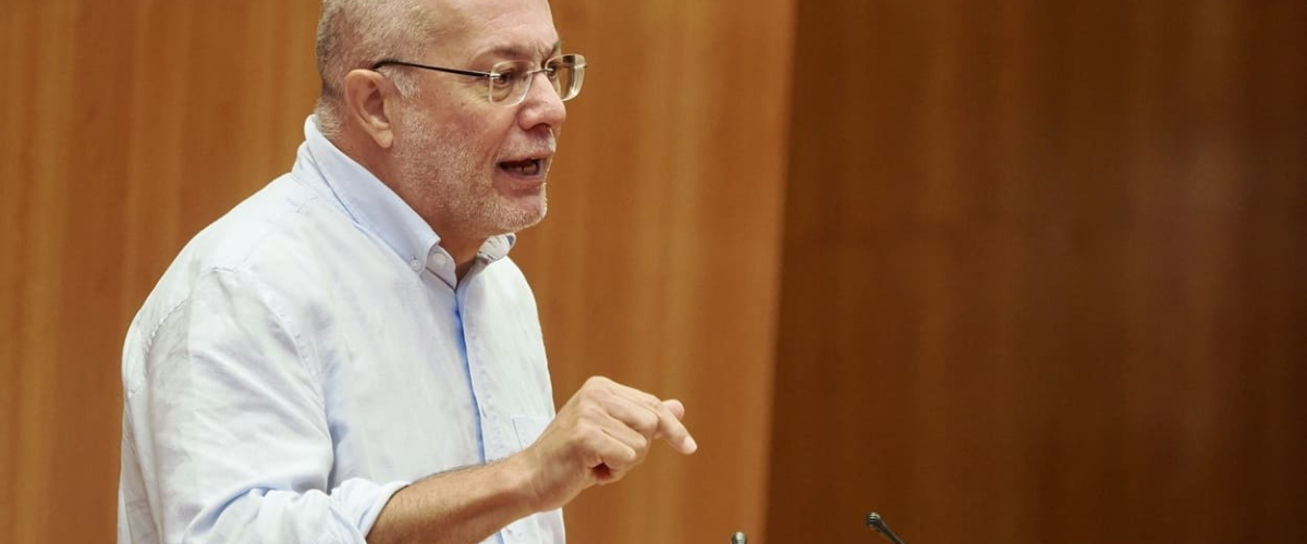 Igea, más duro que nunca con Mañueco: "Tiene un gobierno de incompetentes y un partido de sinvergüenzas"