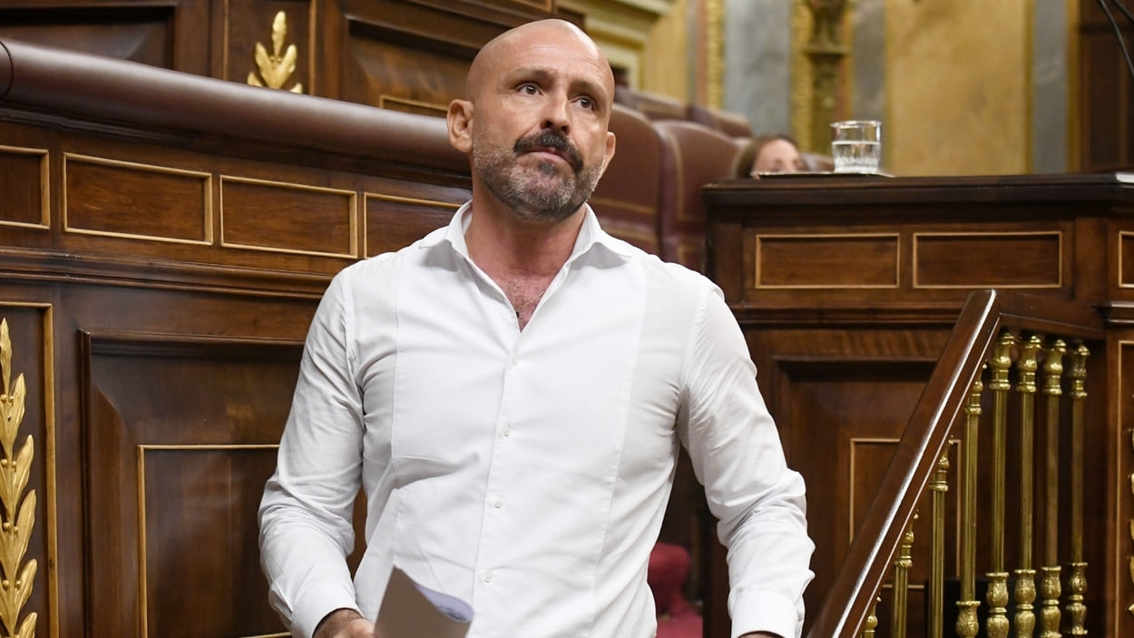 El diputado del PP Jaime Miguel de los Santos durante una sesión plenaria en el Congreso de los Diputados. EP.