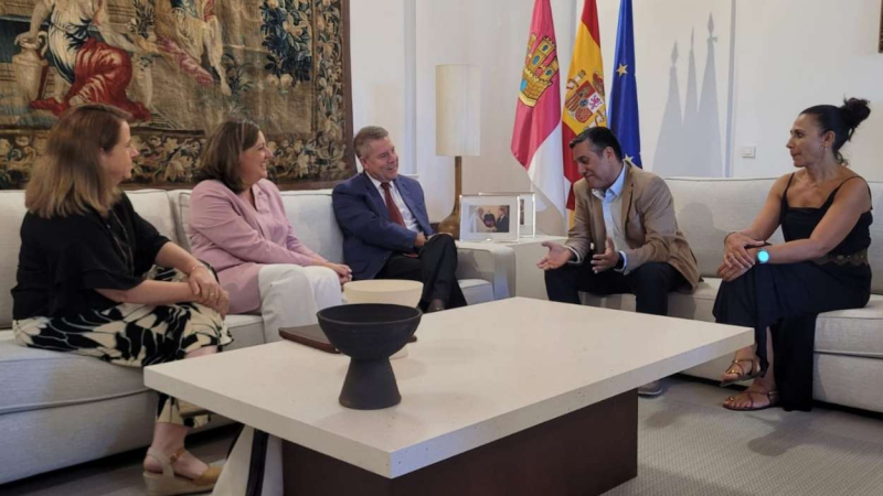 CCOO reunion Page CLM CCOO reunion Page CLM