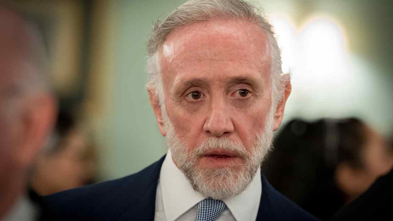 Felipe VI recibe a Eduardo Inda. EP