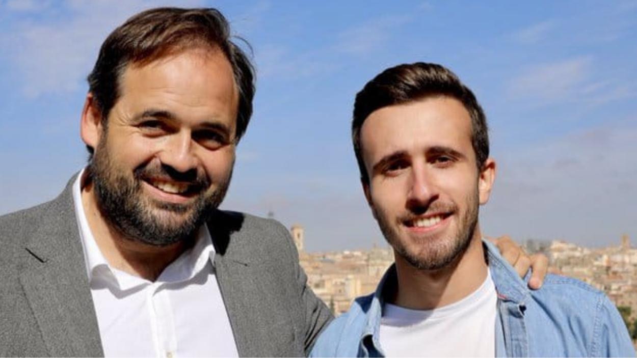 Paco Núñez, presidente del PP de Castilla-La Mancha, junto al concejal de Fuensalida Borja Sánchez-Heredero. 'X'