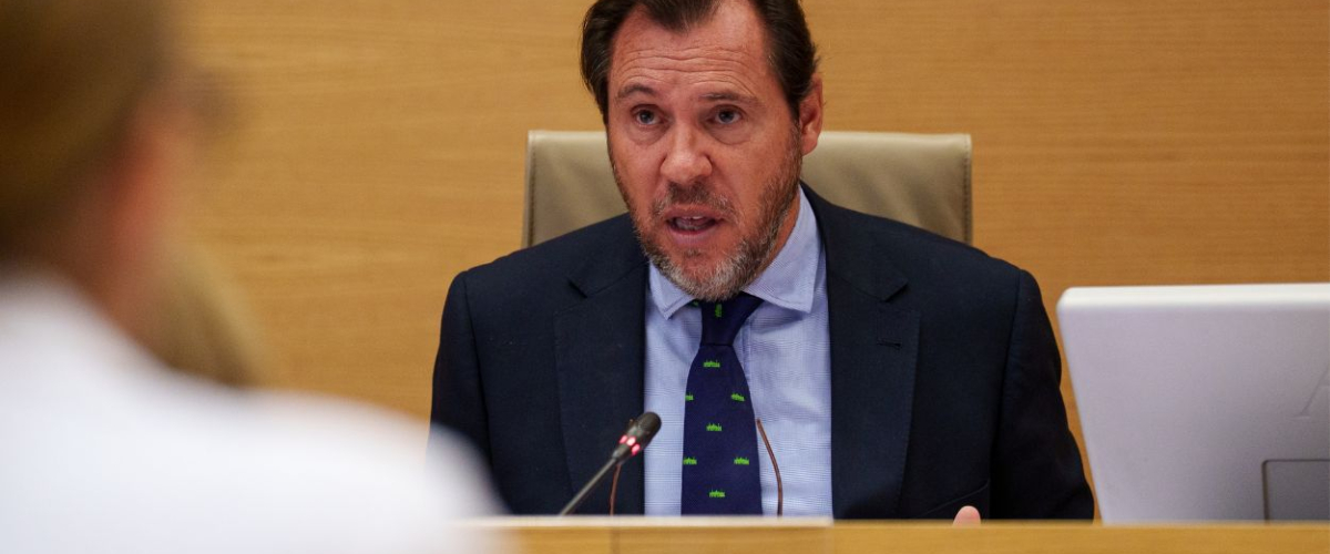 Puente reprocha al PP las críticas a su gestión ferroviaria recordando su historial público: "Pasaría como en Valencia"