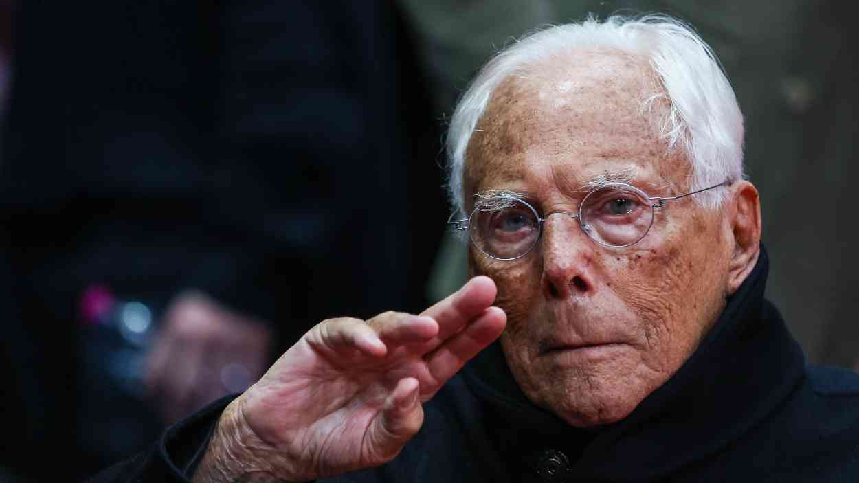 Giorgio Armani fallece a los 91 años. EP