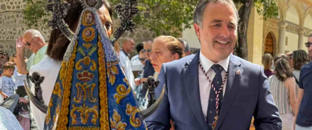 Vox recurre a la Virgen para pedir lo que no consiguen en las urnas: acabar con Pedro Sánchez