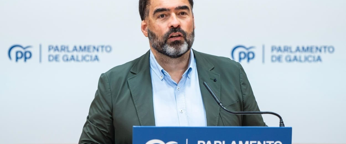 El portavoz del PP de Rueda pierde los papeles y ataca a Pontón: "La hembra alfa de un clan de hienas"
