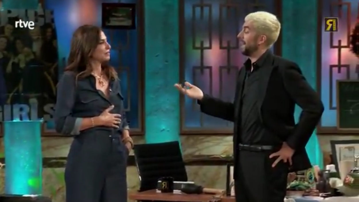 Mariló Montero y Davis Broncano en 'La revuelta' (TVE)
