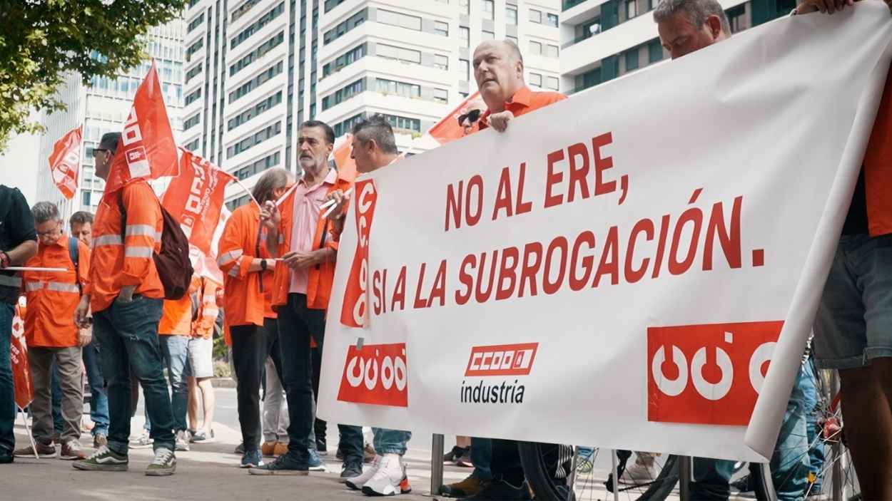 Plantilla de ESERMAN durante sus protestas en Madrid