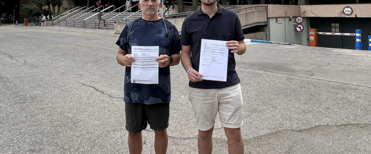 Asociaciones vecinales y ecologistas exigen explicaciones al Ayuntamiento de Málaga por la muerte de cientos de aves en los parques