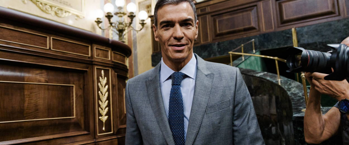 El CIS dispara al PSOE a 9 puntos de un PP cada vez más encimado por Vox