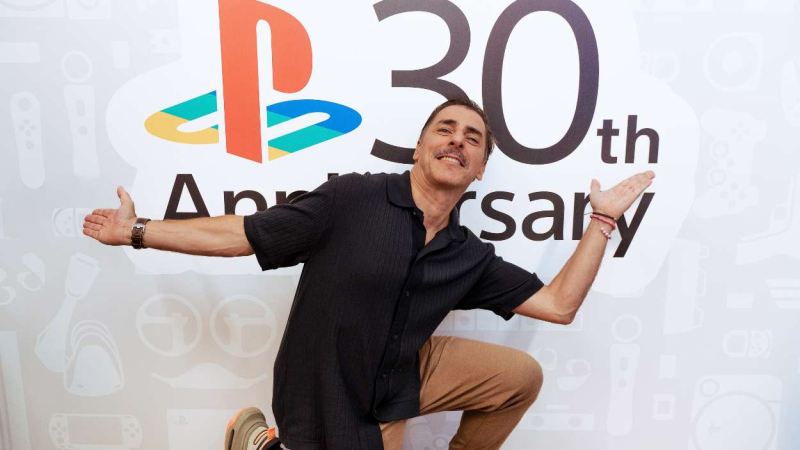 Jordi Roca celebra el 30 aniversario de PlayStation