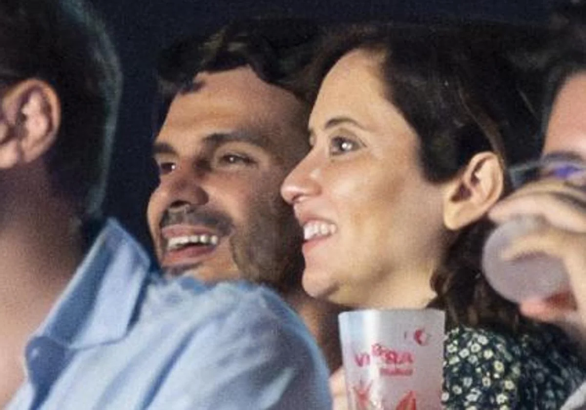 La presidenta de la Comunidad de Madrid, Isabel Díaz Ayuso, junto a su pareja Alberto González Amador. EP.