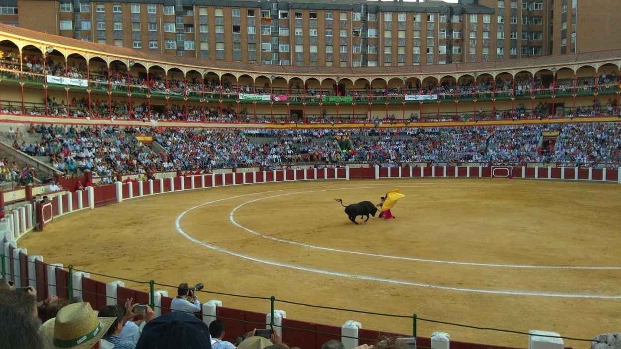 Plaza de Toros de Valladolid durante uno de los festejos de la Feria. EP/Archivo.
