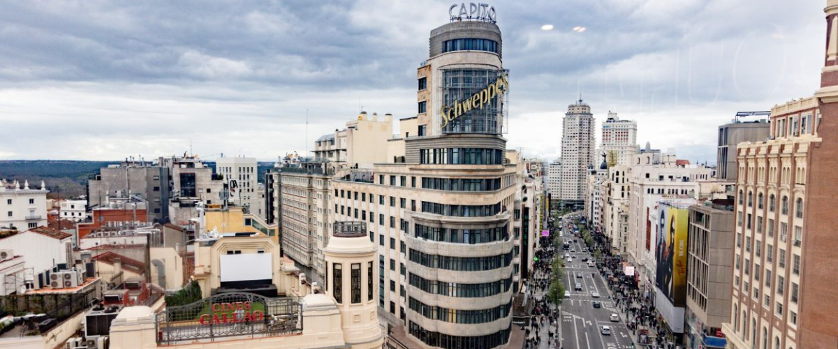 Detenido el hombre que se atrincheraba en la Gran Vía de Madrid y amenazaba con provocar una explosión