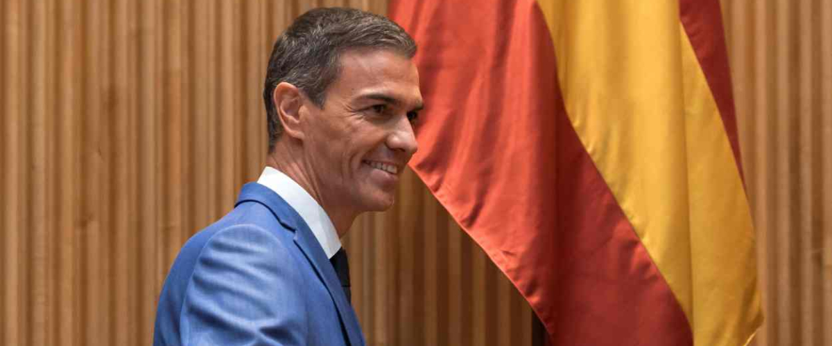 Sánchez marca el rumbo: más vivienda, sanidad reforzada, dignidad para los bomberos forestales y economía en alza
