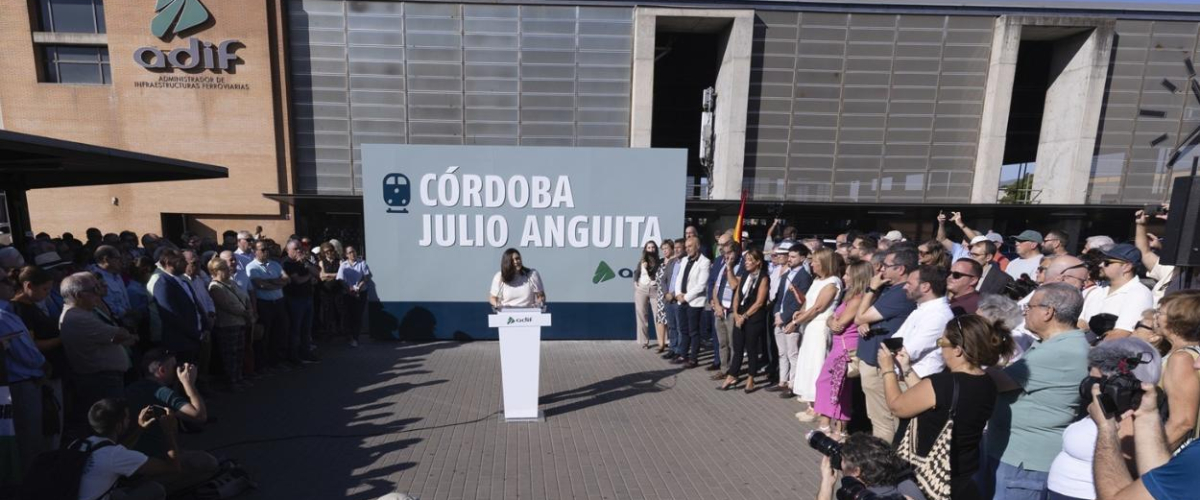 “Próxima llegada, Estación de Córdoba-Julio Anguita”: la estación de tren de Córdoba ya lleva el nombre de Anguita como homenaje