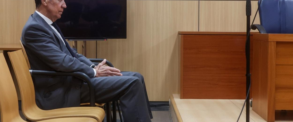Benidorm, espejo de la contradicción del PP: Zaplana condenado, pero con calle propia