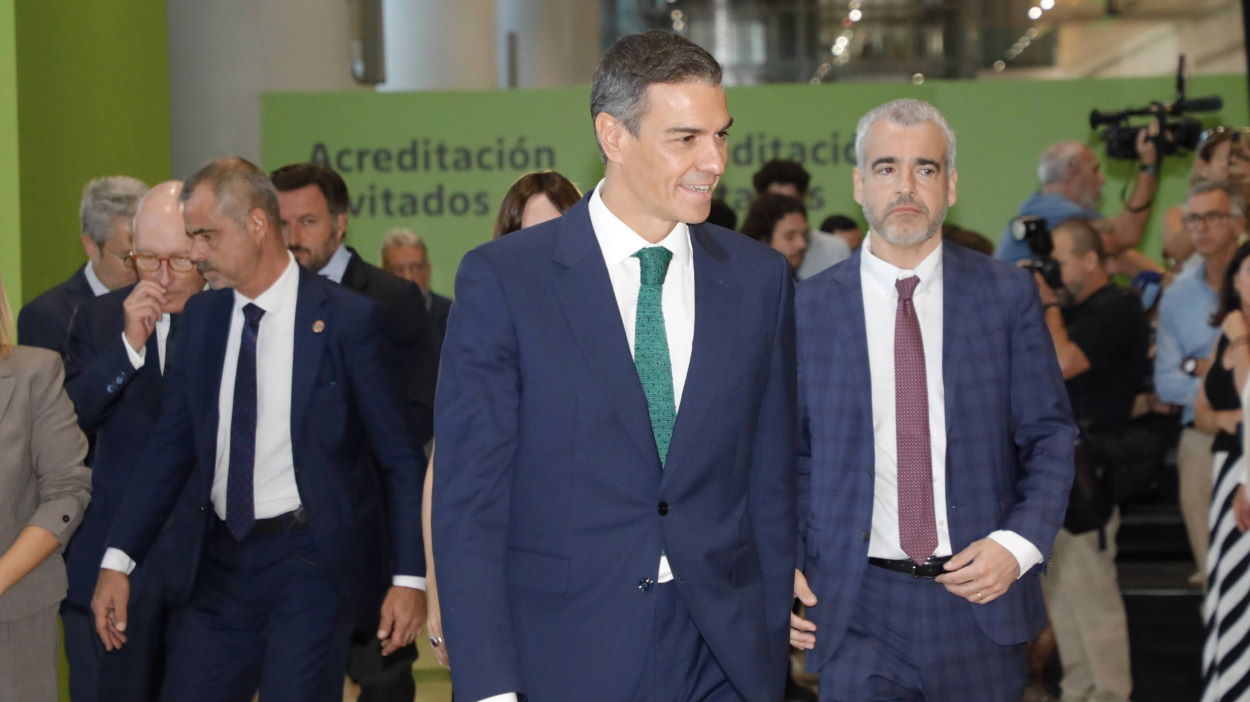 Sánchez anuncia una inversión de 13.000 millones en AENA. EP.