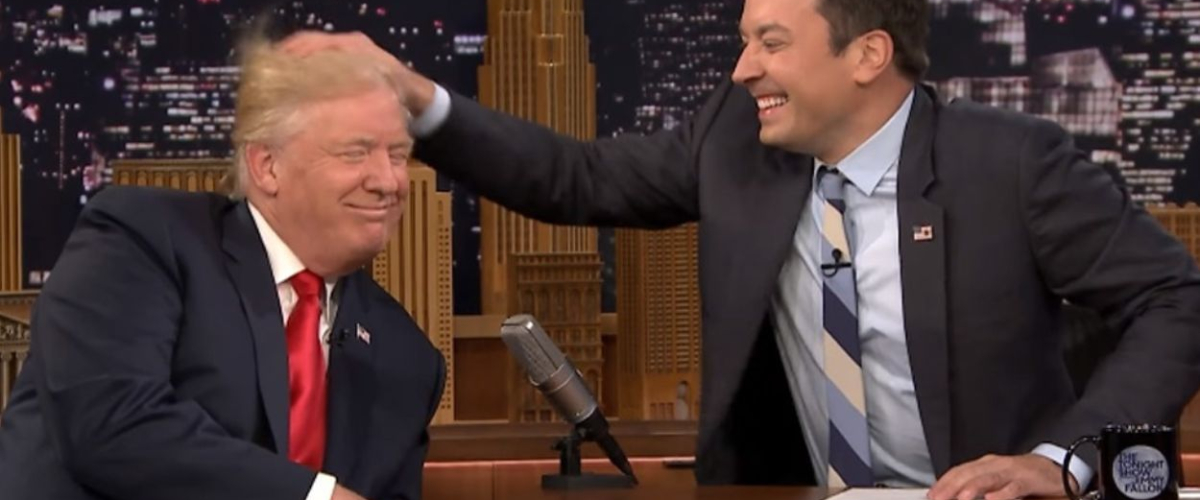 Jimmy Fallon rompe su guion para defender a Kimmel: “Es un tío decente, divertido y querido, y espero que vuelva”