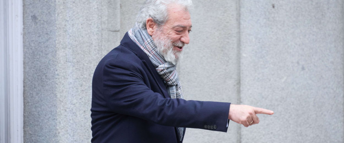 Silencio organizado en la derecha mediática ante la apertura de juicio al novio de Ayuso