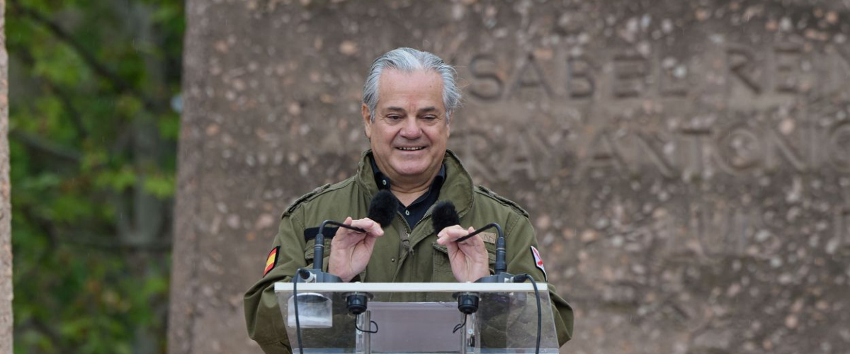 Marcos de Quinto saca a la luz encuestas privadas del PP que comparan a Feijóo con Ayuso: "Debería hacer un Fraga"