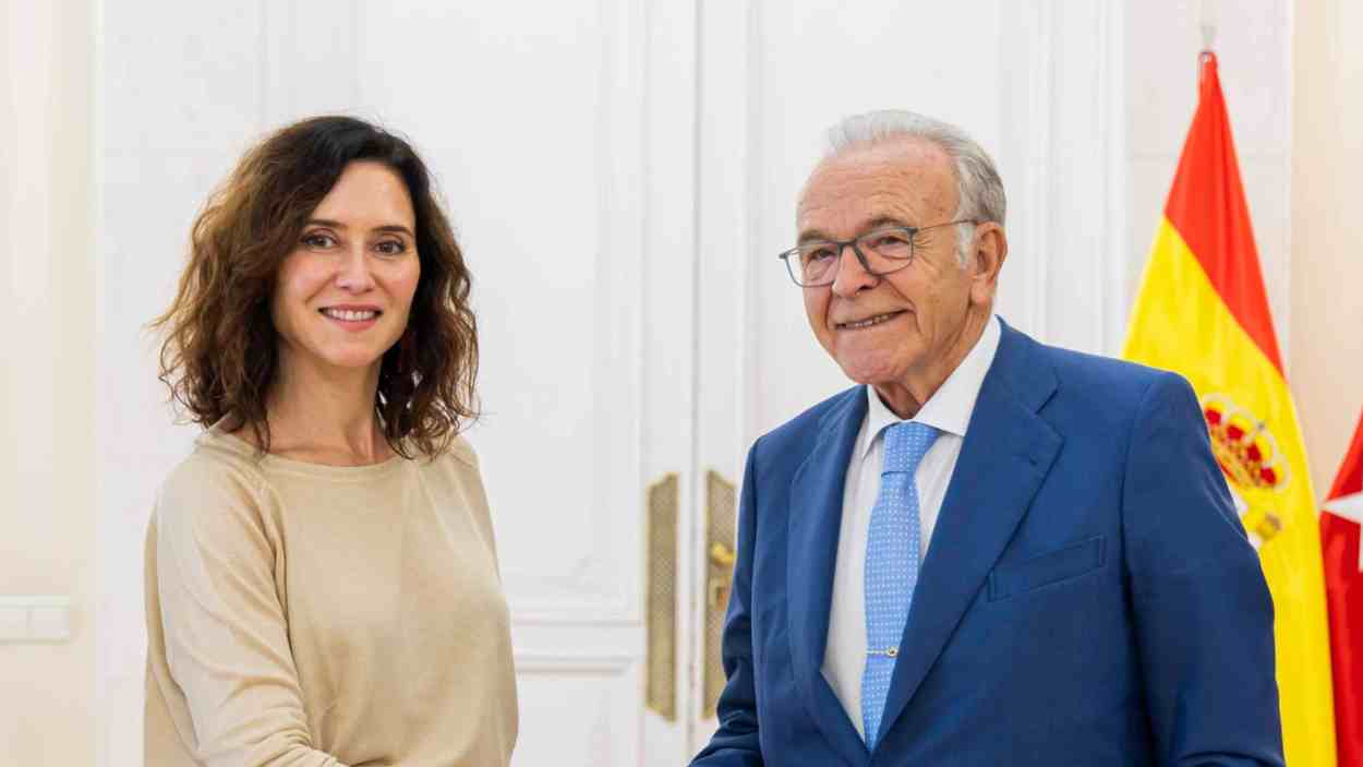 Isabel Díaz Ayuso e Isidro Fainé. Fundación "la Caixa"