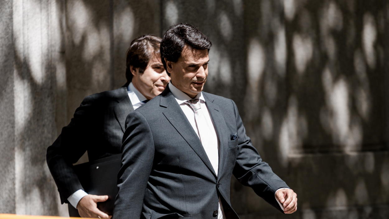 El novio de Ayuso especula con la vivienda de forma oculta a través de October Twelve. EP.
