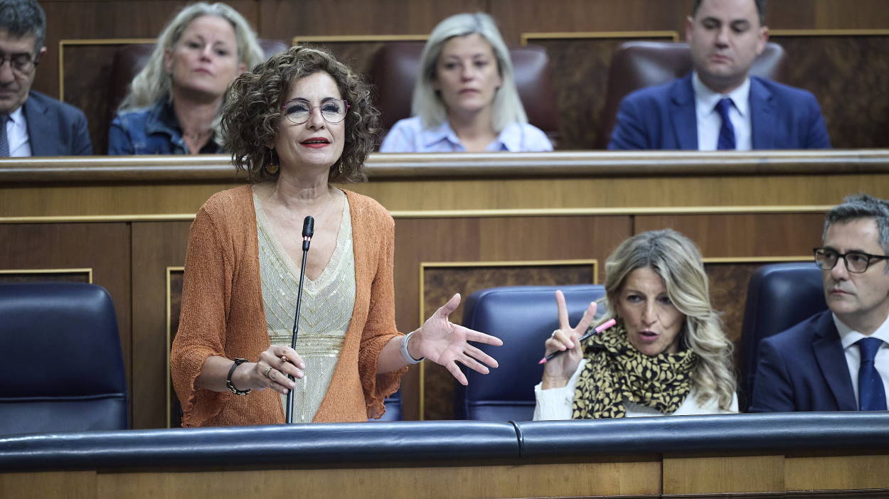 Tenso debate entre Gobierno y oposición en el Congreso por las pulseras telemáticas y la corrupción. EP.