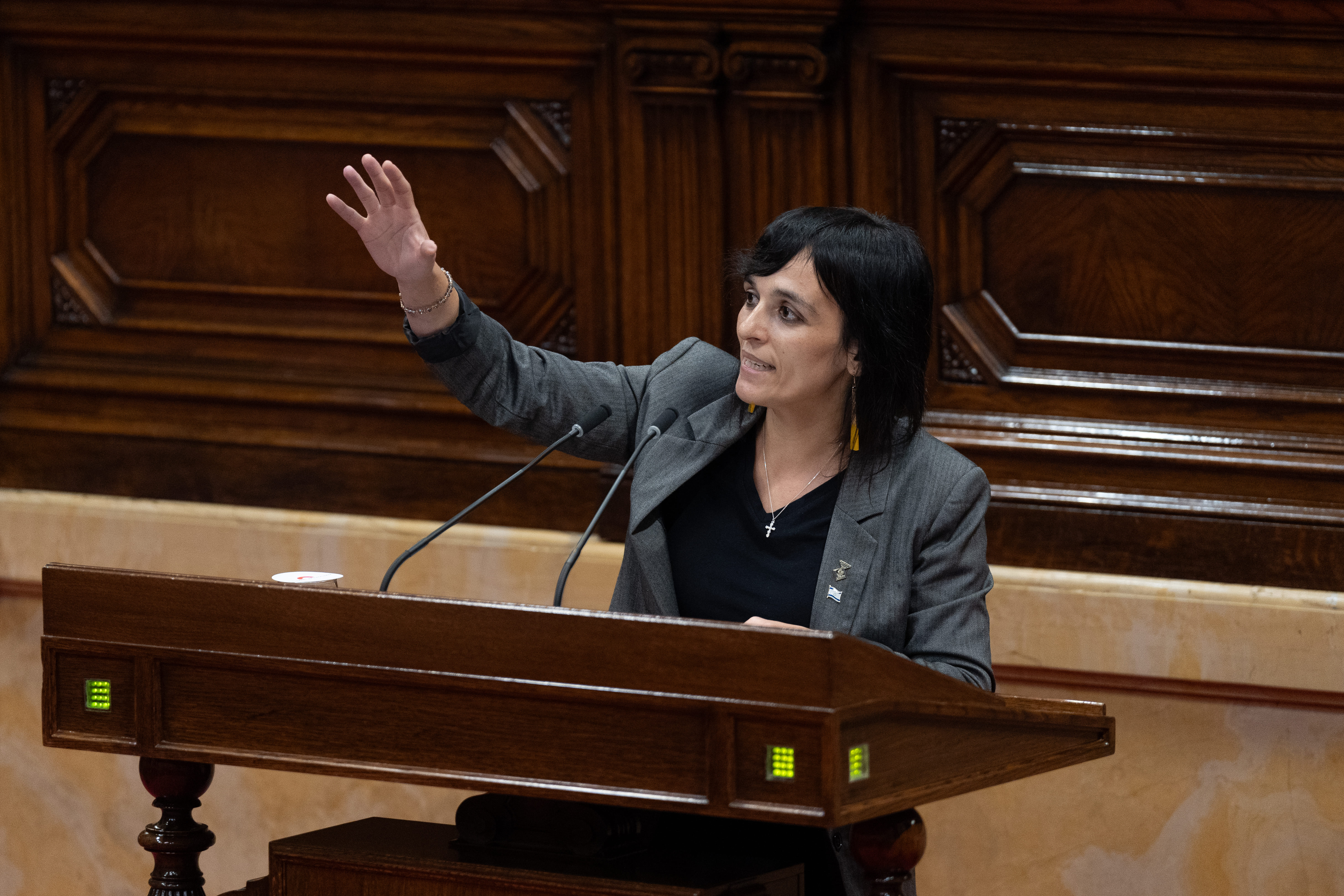  La líder de Aliança Catalana, Sílvia Orriols en el Parlament de Cataluña. David Zorrakino / EP