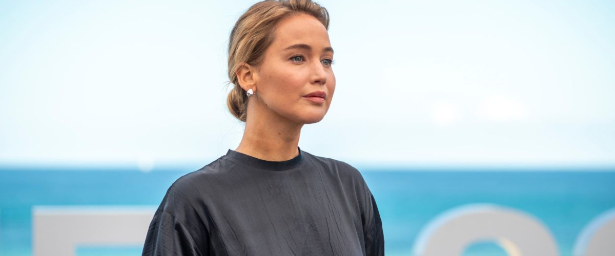 El firme mensaje de Jennifer Lawrence sobre el genocidio en Gaza desde San Sebastián: "Me mortifica"