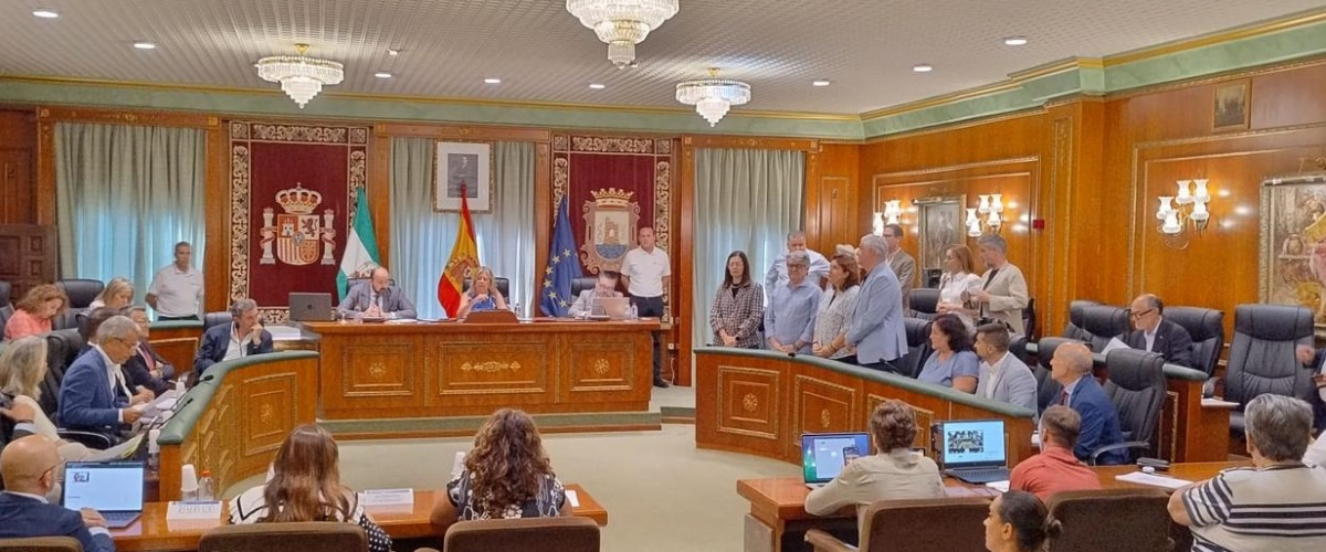 La alcaldesa de Marbella impide y bloquea un minuto de silencio por las víctimas de Gaza