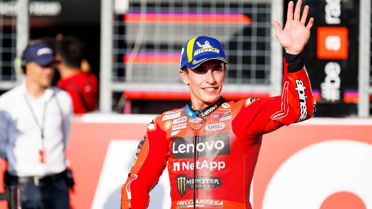 Marc Márquez conquista su séptimo Mundial de MotoGP e iguala a Valentino Rossi en títulos de la categoría reina. EP