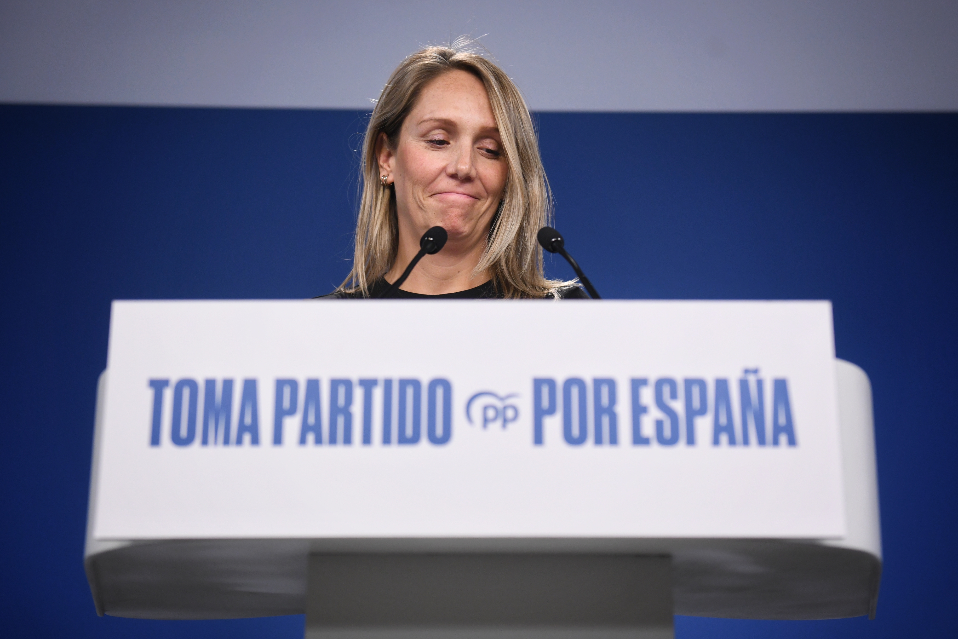 La vicesecretaria de Coordinación Sectorial del PP, Alma Ezcurra, durante una rueda de prensa. Fernando Sánchez / EP
