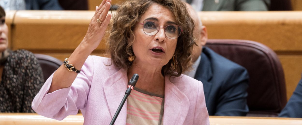 Montero encamina el "diseño básico" de los Presupuestos con el impulso de la senda de estabilidad