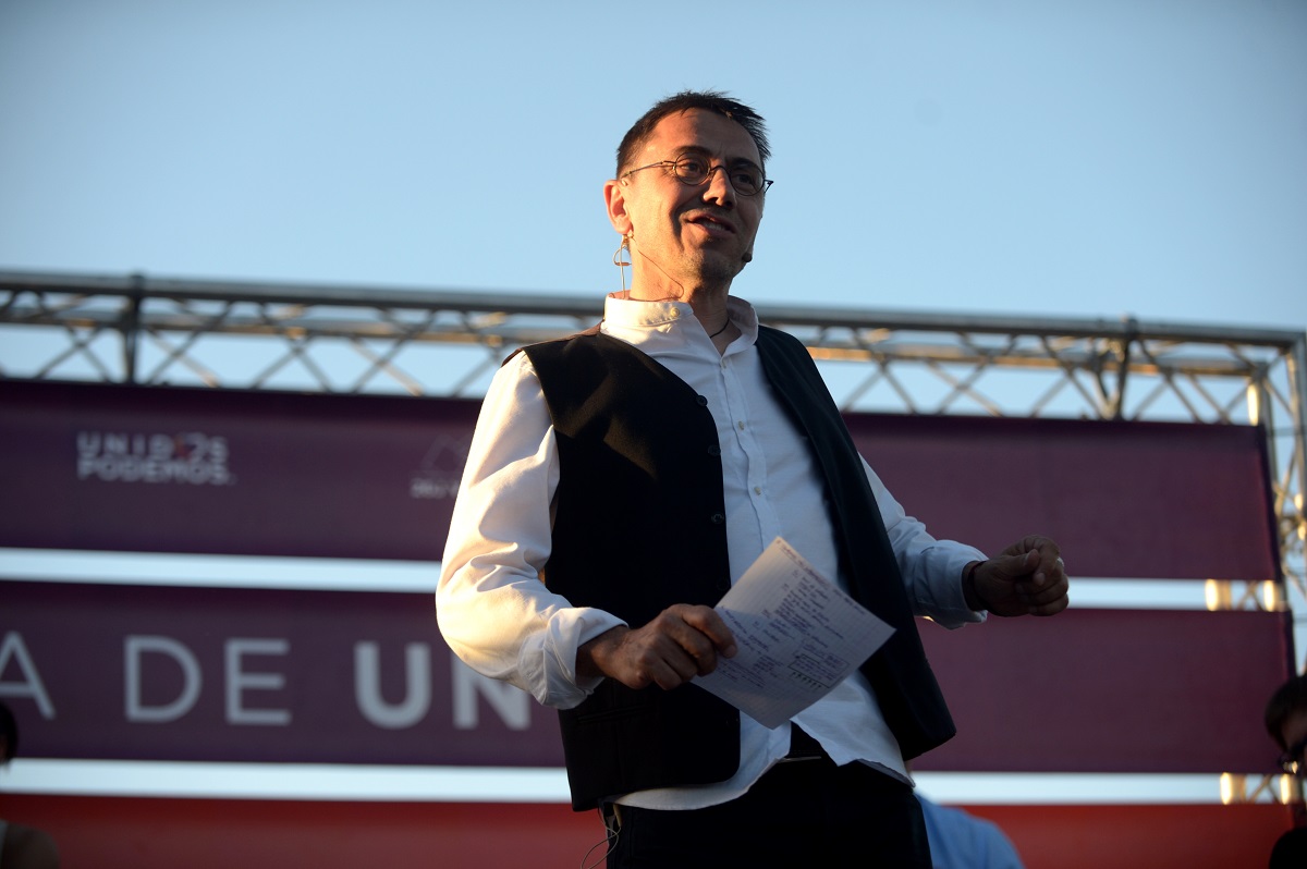 Juan Carlos Monedero en un acto de campaña en Alcorcón