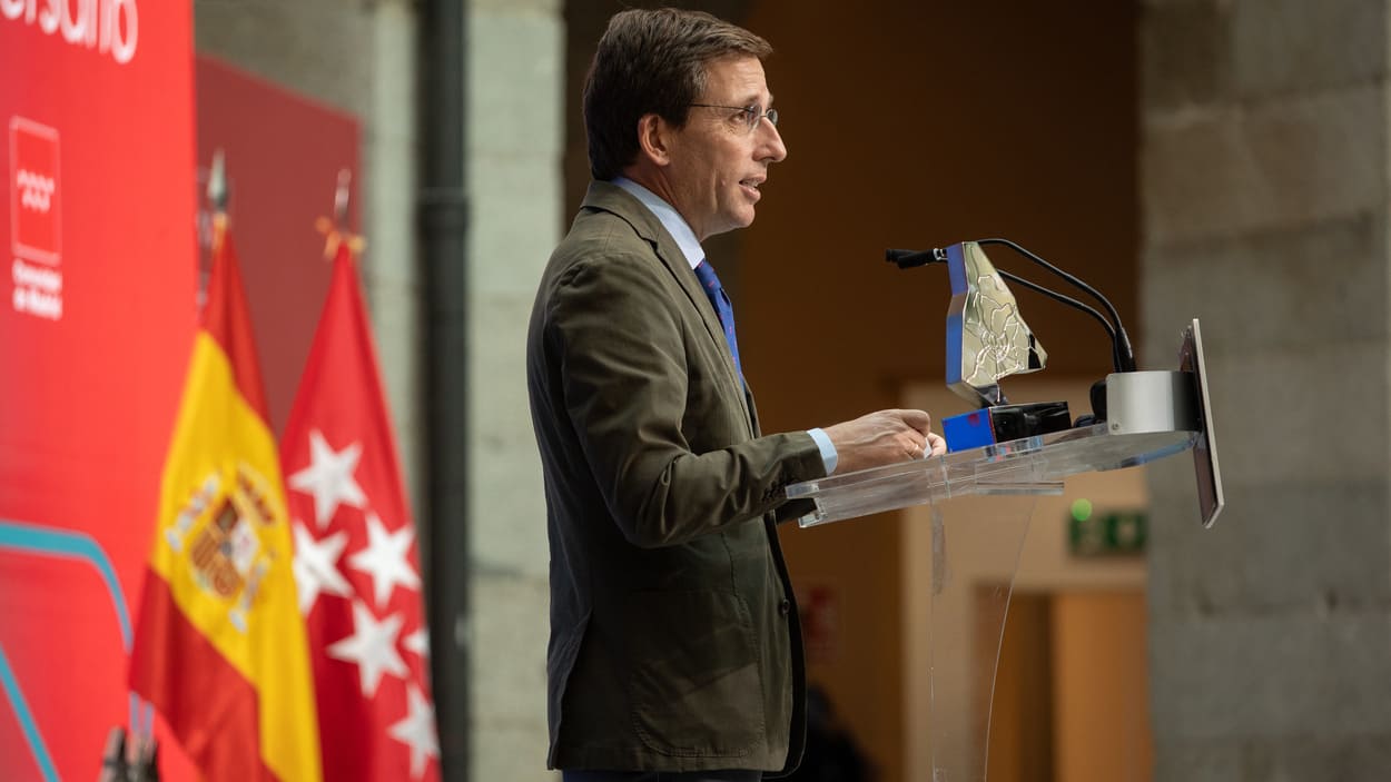 El alcalde de Madrid, José Luis Martínez-Almeida, interviene durante el acto conmemorativo del 40º aniversario del Consorcio Regional de Transportes de Madrid. EP.