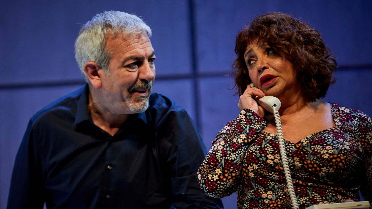 El actor y presentador Carlos Sobera y la actriz Neus Asensi. EP.