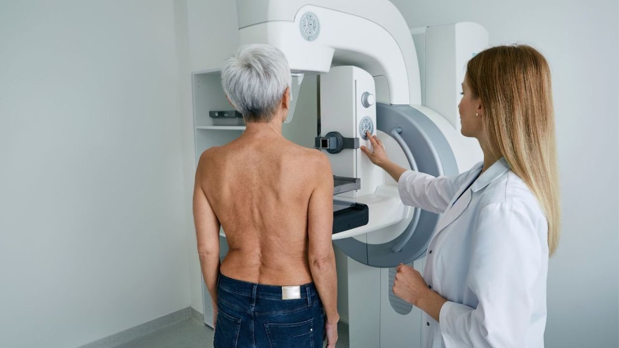 Prueba de cáncer de mama. Archivo.