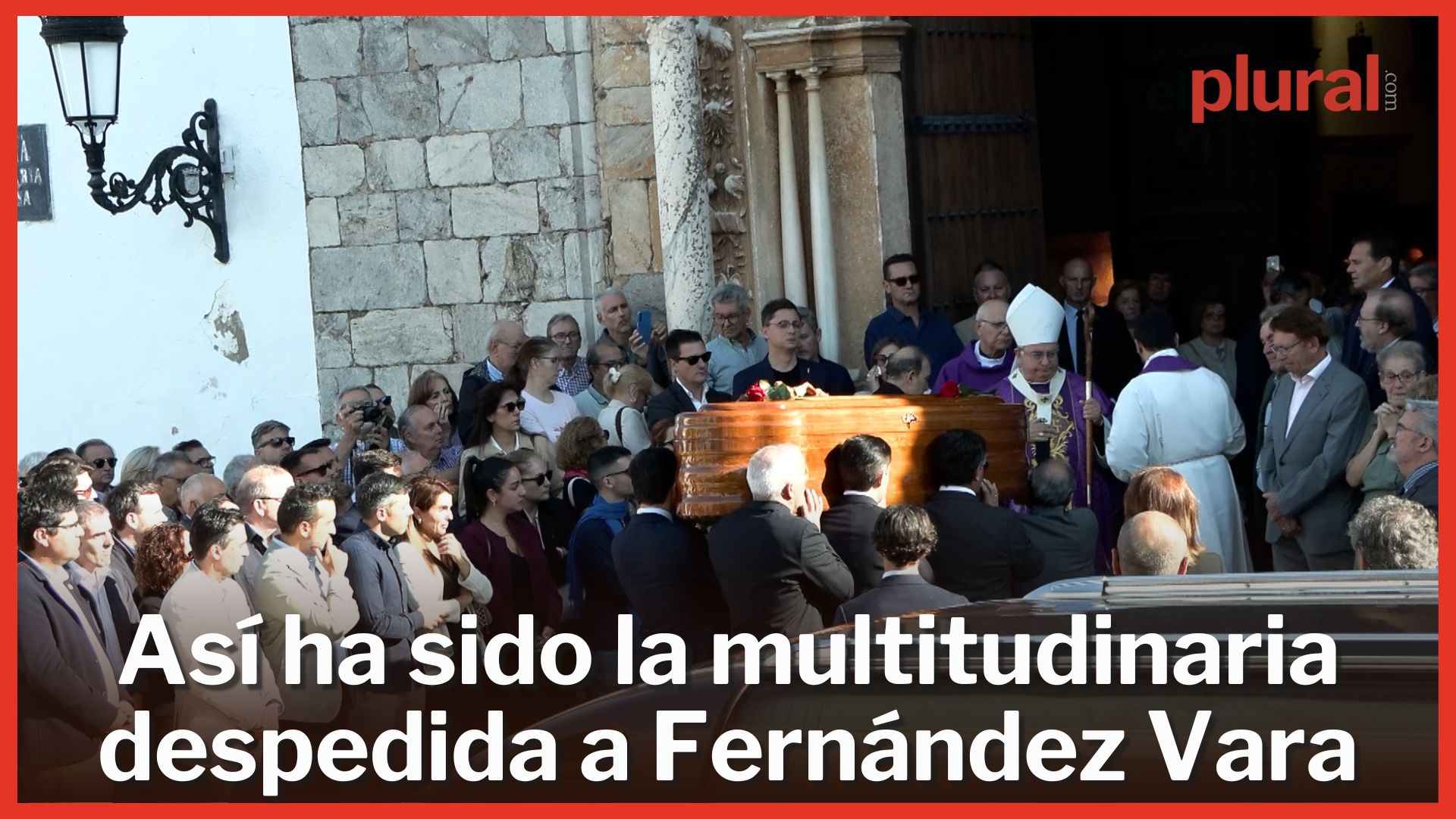 Así ha sido la multitudinaria y emotiva despedida a Fernández Vara