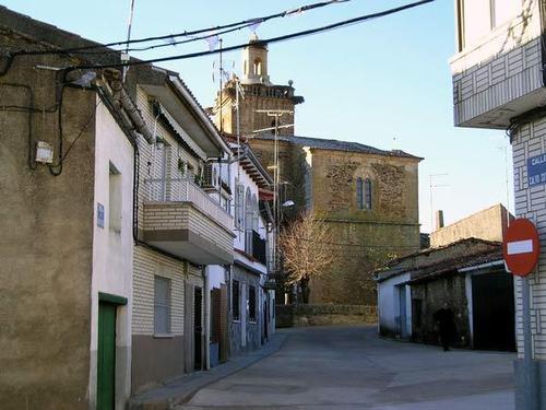 Una calle de Guijo de Coria.